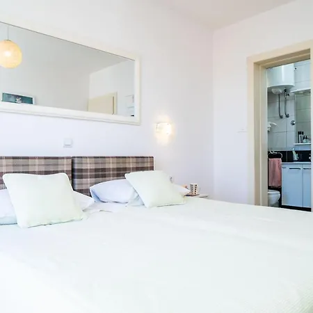 Jele Guest house