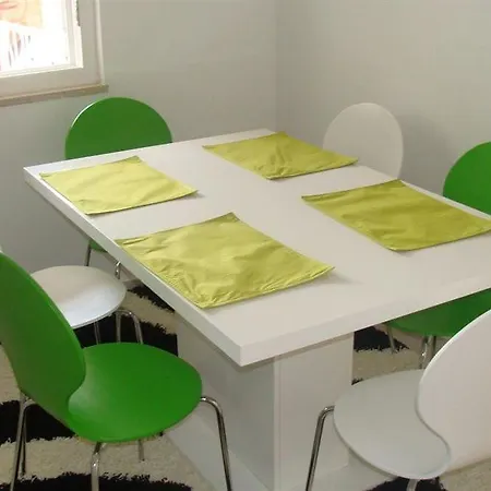 Guest house Jele 3*